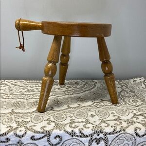 Vintage Maple Wood 3-Legged MILKING STOOL w/Handle El Segundo
